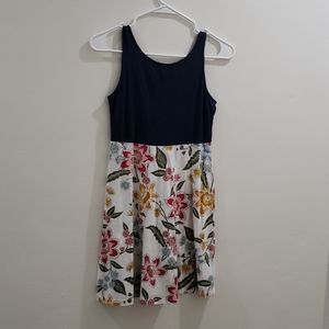 Girls dress 10/12